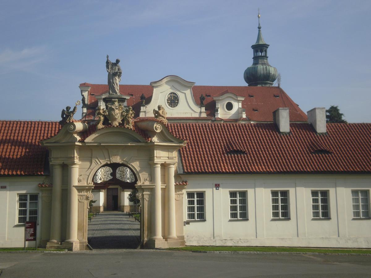 Apartricanova Прага Екстер'єр фото